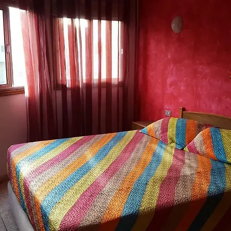 Rum i privatbostad Javi Los Abrigos *