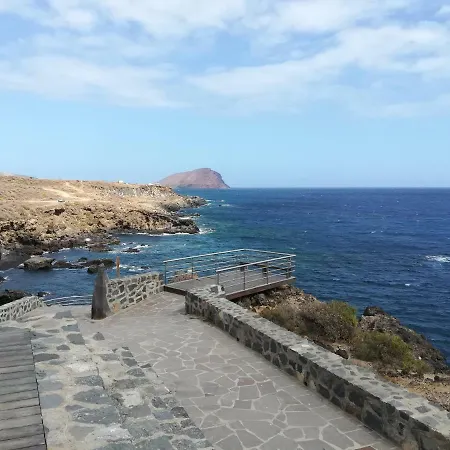 منزل للإقامة Javi Los Abrigos *